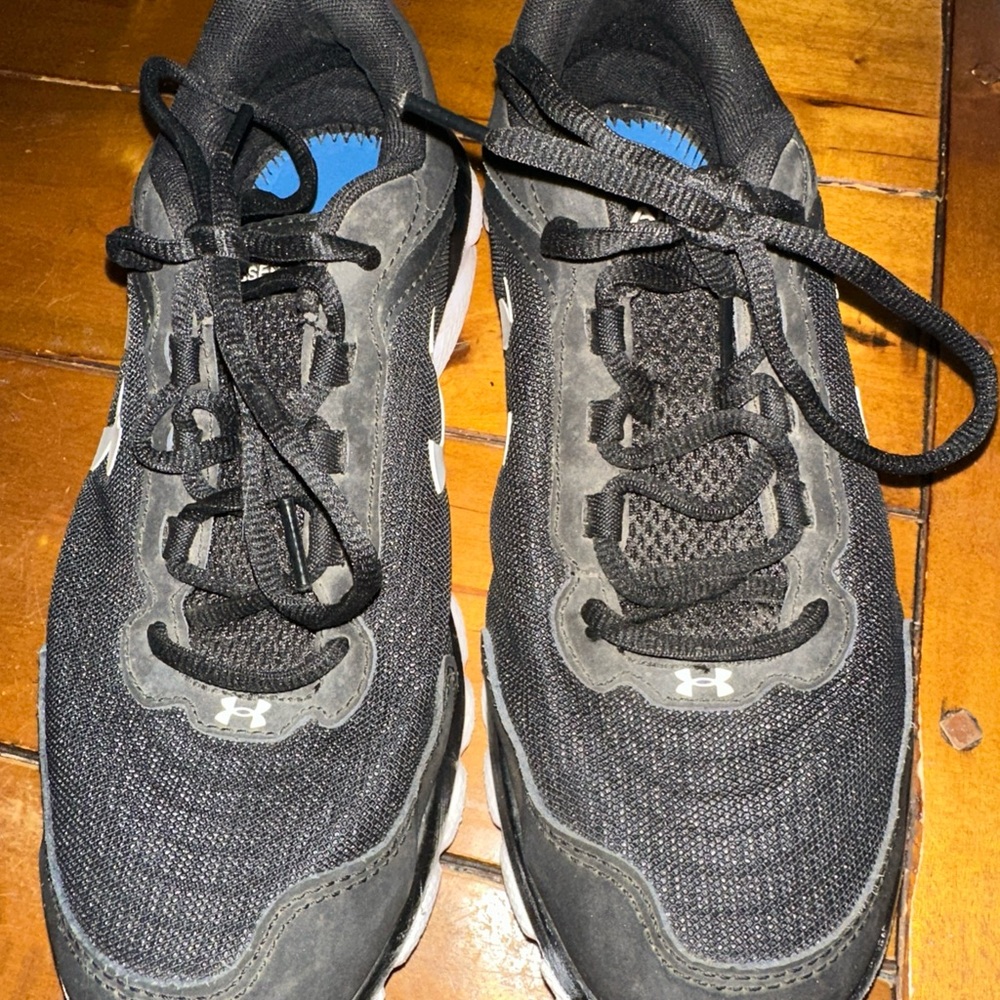 Under Armour Black Athletic Shoes with Blue Highlights